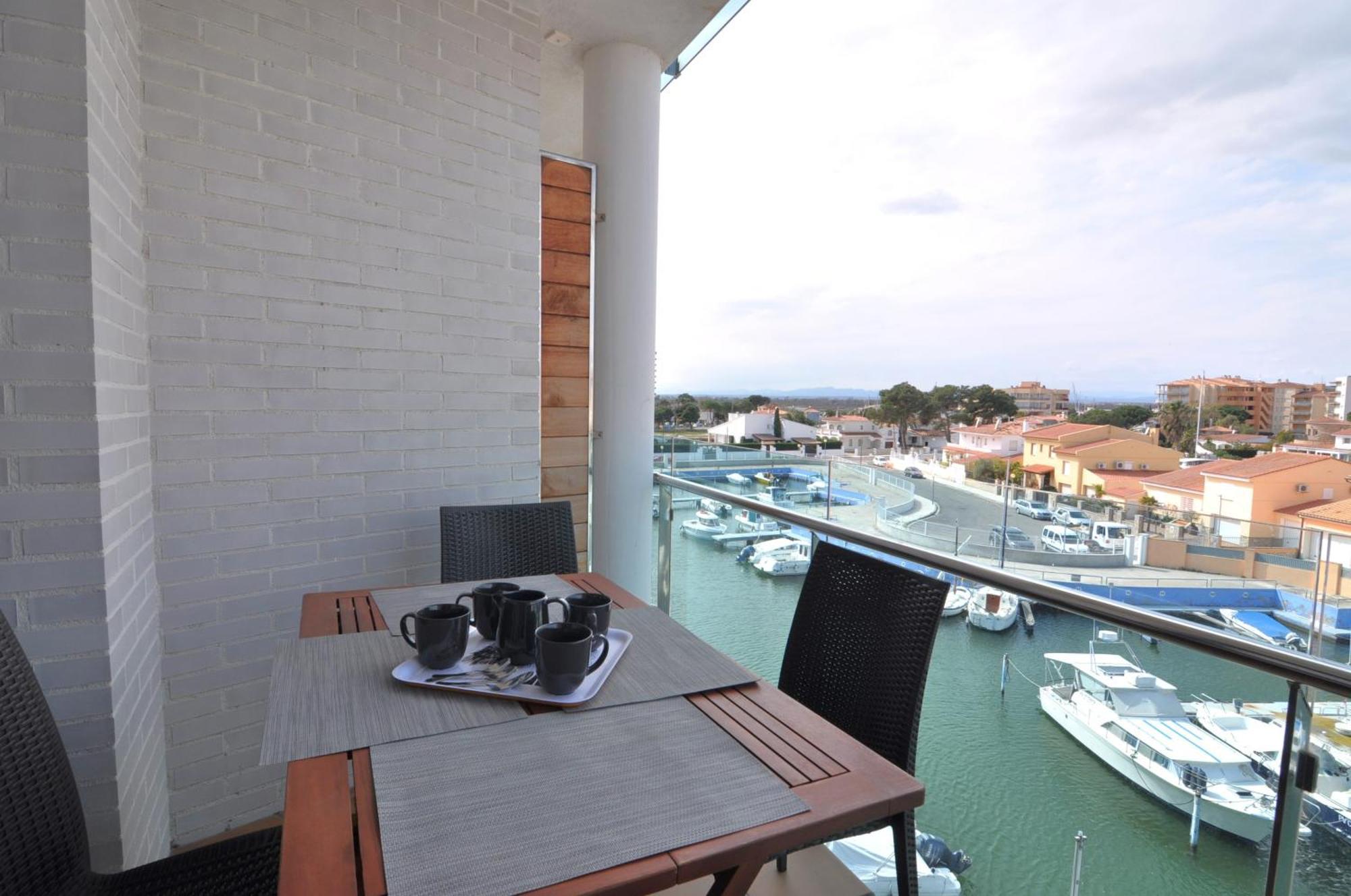Rnet - Apartments Roses Port Trebol Екстер'єр фото